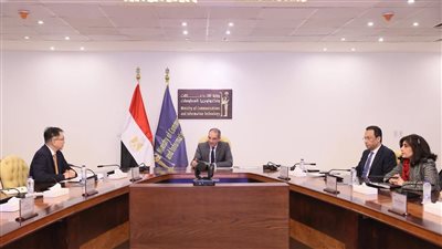 وزير الاتصالات يبحث مع البنك الدولى التعاون بمجالات التحول الرقمى وتطوير البنية التحتية الرقمية