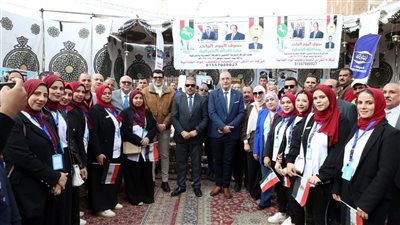 محافظ الشرقية يفتتح سوق اليوم الواحد بالزقازيق لتوفير السلع الغذائية بأسعار مخفضة وتخفيف الأعباء عن المواطنين