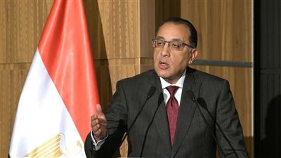 رئيس الوزراء: نسعى لتحقيق أكبر قدر من الطاقة الجديدة والمتجددة العامين المقبلين