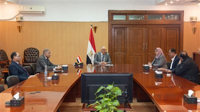 وزير الري يلتقي مجموعة من أعضاء مجلسى النواب والشيوخ لمناقشة طلبات المواطنين