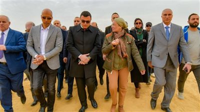 وزيرا الإسكان والبيئة يتفقدان موقع مشروع تدوير مخلفات البناء والهدم ونواتج الحفر