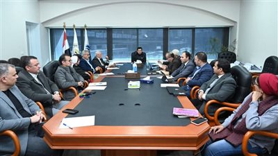 وزير الشباب يبحث مع أعضاء الاتحاد الإفريقي للرياضة الجامعية خطة الفترة المقبلة