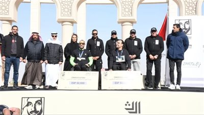 وزير الرياضة ونظيره الإماراتي يُكرمان الفائزين بماراثون زايد الخيري