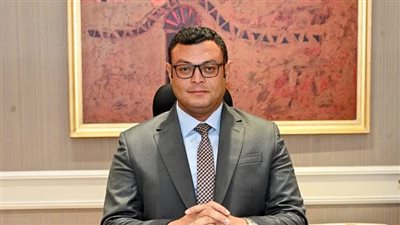 وزير الإسكان يتابع مع رئيس الجهاز المركزي للتعمير موقف تنفيذ 5 مستشفيات لصالح وزارة الصحة