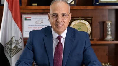 وزير الري: تطهير 22 ألف كيلومتر من المصارف وإحلال وصيانة المنشآت المائية 