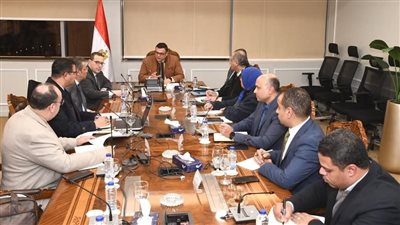 وزير الإسكان يتابع موقف المشروعات التنموية الجارى والمخطط تنفيذها بالعلمين الجديدة 