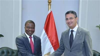 مصر وكوت ديفوار تبحثان تعزيز التعاون التجاري وتطوير الصناعات الغذائية لتحقيق التكامل الاقتصادي