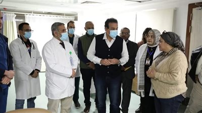 وزير الصحة يتفقد مستشفى محلة مرحوم للوقوف على الخدمة الطبية المقدمة للمواطنين