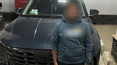 ضبط طفل قاد سيارة في القاهرة والوالد يعترف