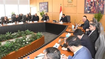 وزير الإسكان يشدد على تسليم أبراج منطقة الأعمال المركزية بالعاصمة الإدارية في الموعد المحدد