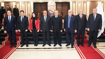 وزير العدل يدشن التصويت الإلكتروني وبرنامج الشكاوى: نقلة نوعية في الخدمات القضائية