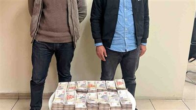 ضبط 3 مسافرين بمطار القاهرة أثناء محاولة تهريب مبالغ مالية محلية