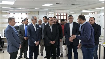  رئيس الوزراء يتفقد مركز إبداع مصر الرقمية بالجيزة ويشيد بأنشطة الابتكار وبرامج بناء القدرات