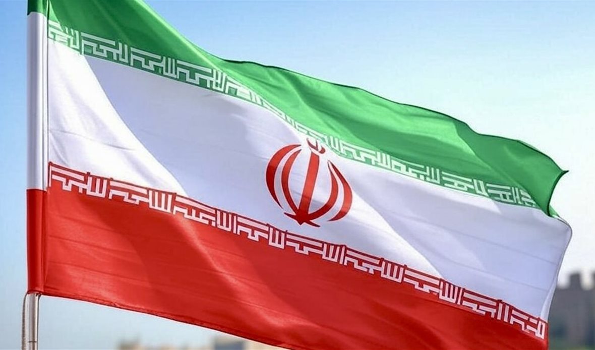 علم إيران أرشيفية