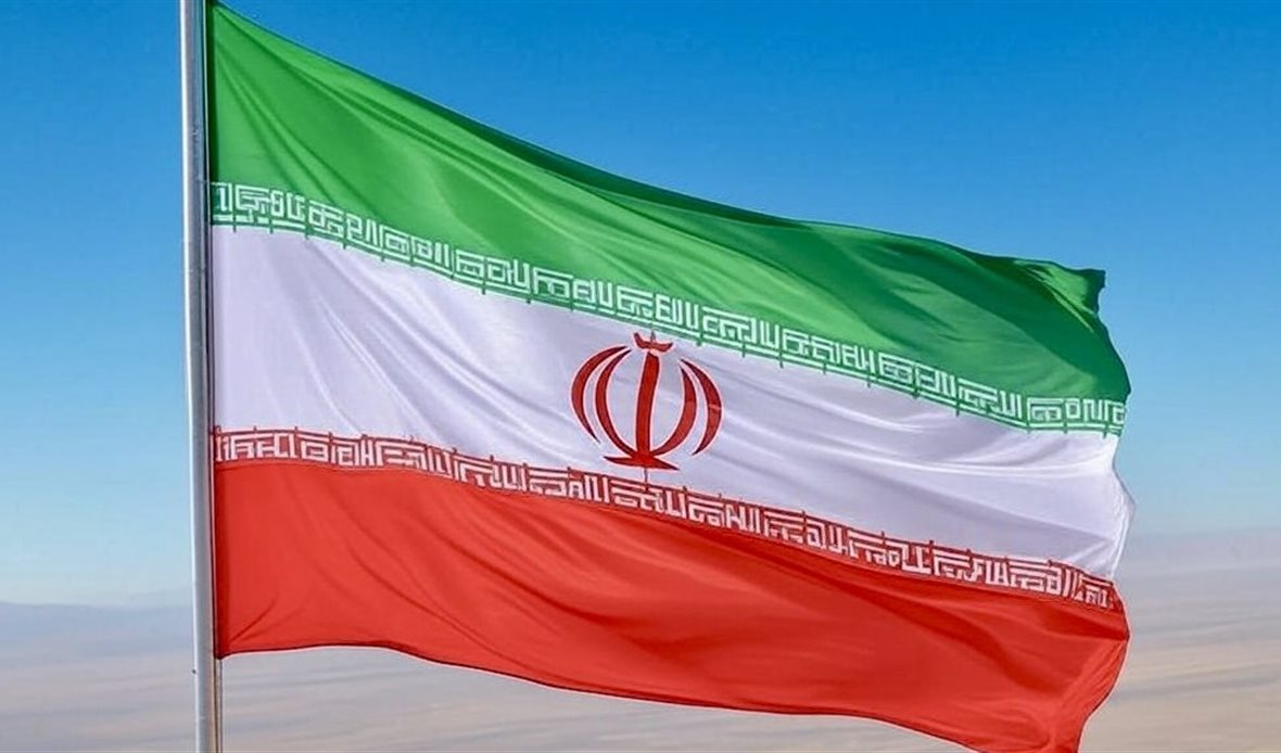 علم إيران أرشيفية
