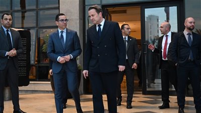 وزير الاستثمار والتجارة الخارجية يبحث تعزيز التعاون الاقتصادي مع نائب رئيس وزراء لوكسمبورج