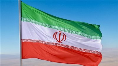 زيارة عباس عراقجي إلى موسكو حاملة رسالة خامنئي تعيد رسم مشهد التفاوض النووي بين إيران والغرب: دعم روسي صريح لطهران، وتخصيب يتجاوز 60%، وتحذيرات أمريكية من خيار عسكري محتمل