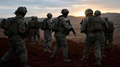 استطلاع رأي لـ«معاريف» الإسرائيلية: أغلبية كبيرة تؤيد الانسحاب من «فيلادلفيا» مقابل المحتجزين