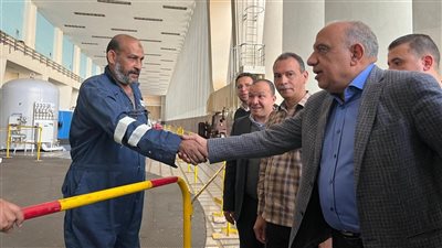 وزير الكهرباء يتفقد محطة السد العالي: تطوير شامل لزيادة الطاقة الإنتاجية وخفض استهلاك الوقود