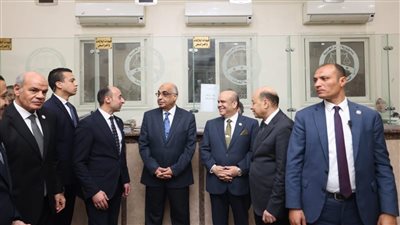 وزير العدل يتفقد تطوير مجمع محاكم الجلاء ويفتتح فرع توثيق رقمي بمصلحة الشهر العقاري