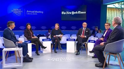 وزيرة التخطيط تؤكد من دافوس: ضرورة هيكلة النظام المالي العالمي لمواجهة تحديات الديون والعمل المناخي