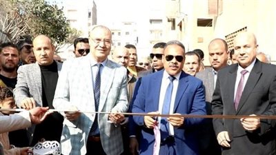 محافظ الشرقية يفتتح سوق اليوم الواحد في ههيا: تخفيضات تصل إلى 30% لتلبية احتياجات المواطنين من السلع الغذائية بأسعار تنافسية