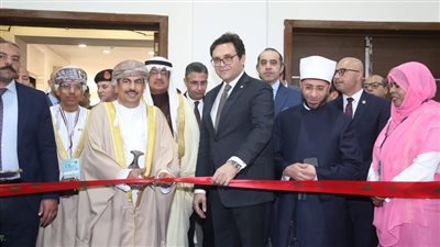 معرض القاهرة الدولي للكتاب يفتح أبوابه بدورته الـ56.. منصة عالمية للإبداع تحت شعار ‘اقرأ… في البدء كان الكلمة