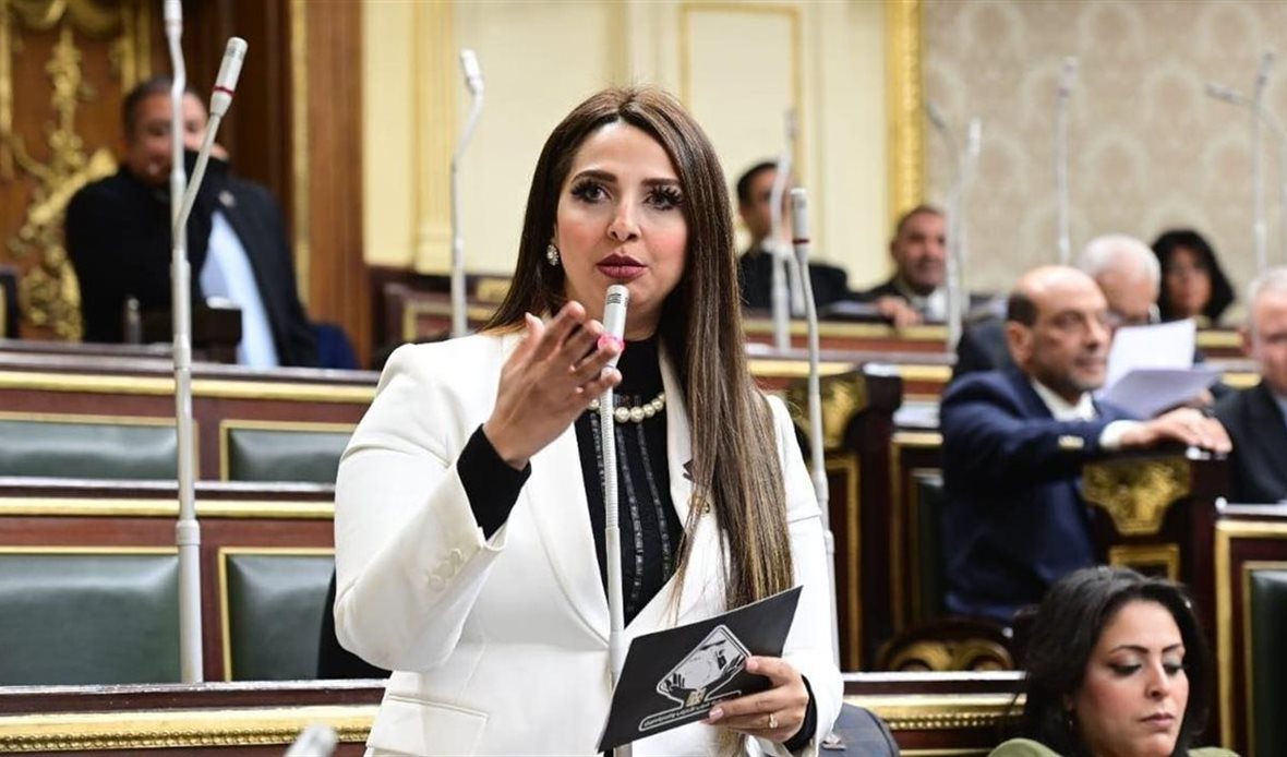 النائبة نشوى الشريف