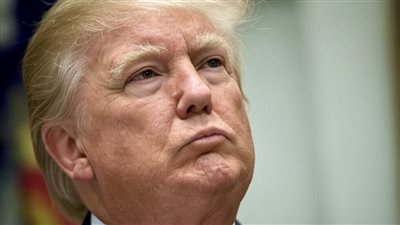ترامب يتراجع عن فرض رسوم على كولومبيا بعد اتفاق حول إعادة المهاجرين: التزام كولومبيا بشروط الترحيل باستخدام الطائرات العسكرية