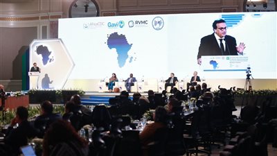مصر تؤكد التزامها بتوطين صناعة اللقاحات والمستحضرات الطبية خلال المنتدى الإفريقي الثاني للتصنيع