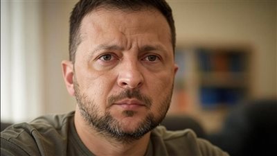 زيلينسكي يحذر من انتهاء عصر الدعم الأمريكي المطلق لأوروبا ويدعو إلى إنشاء جيش أوروبي موحد وسط توترات دبلوماسية مع واشنطن