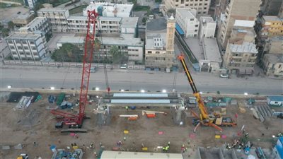 انطلاق أعمال تركيب الكمرات في مشروع مترو الإسكندرية الجديد... نقلة نوعية في منظومة النقل الجماعي المستدام