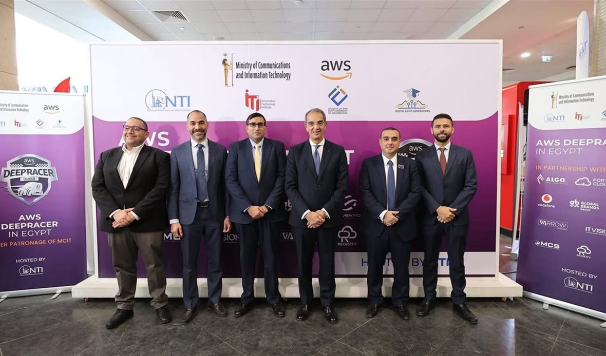 مؤتمر تكريم الفائزين