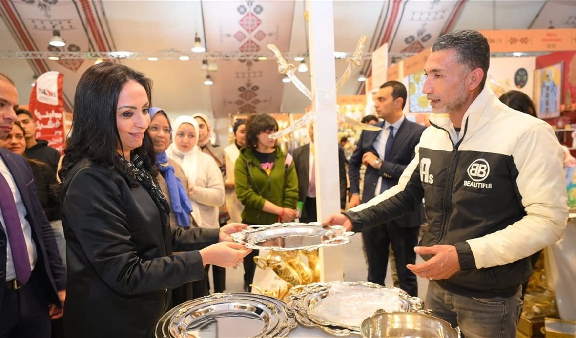 معرض “ديارنا للحرف