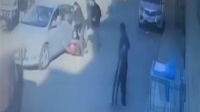 ضبط رجل اعتدى على طليقته وشقيقتها أمام محكمة بالجيزة