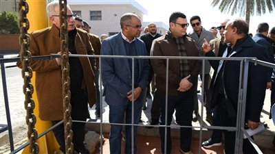 وزير الإسكان يتفقد مشروعات الصرف الصحي وإغلاق مقلب السلام.. رؤية متكاملة لاستغلال غاز الميثان في إنتاج الطاقة