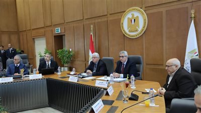 المجلس الأعلى للجامعات يناقش دعم البحث العلمي وتحويل مخرجاته إلى منتجات اقتصادية واستمرار تقديم الخدمات الطبية لجرحى غزة في المستشفيات الجامعية