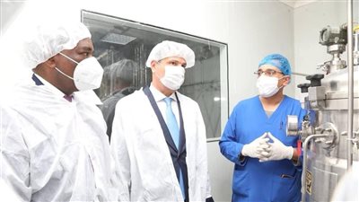 رئيس زامبيا يزور معهد الأمصال واللقاحات البيطرية بالقاهرة ويوجه بالاستفادة من الخبرة المصرية لتعزيز قطاع الثروة الحيوانية وحماية الأمن الغذائي في بلاده