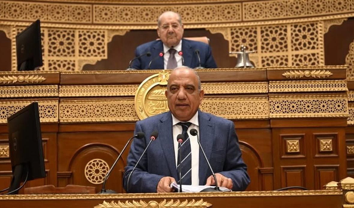 وزير الكهرباء يعلن