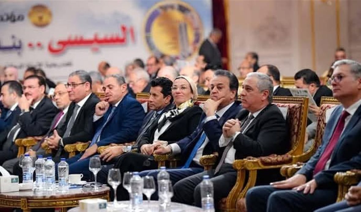 وزير الشباب والرياضة