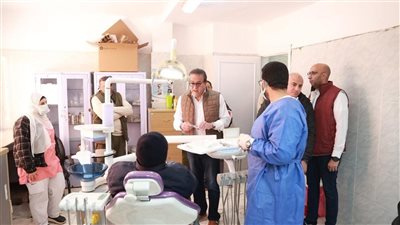 في زيارة مفاجئة بأول أيام رمضان.. وزير الصحة يتفقد مراكز طب الأسرة في الأسمرات ويوجه بتحقيقات عاجلة وإعادة توزيع الكوادر الطبية لضمان تقديم خدمات صحية أفضل للمواطنين