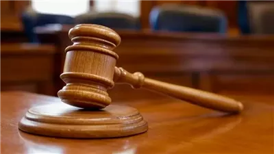 قاضٍ فيدرالي يأمر بإعادة توظيف آلاف الموظفين الحكوميين المفصولين بعد انتقادات لقرارات الفصل الجماعي
