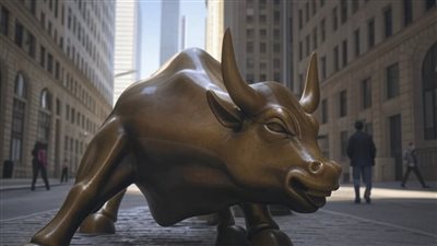 الأسواق المالية تهتز مع تصاعد المخاوف من الركود.. تراجع حاد في وول ستريت وسط مخاوف من تأثير السياسات الاقتصادية الأمريكية