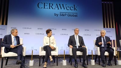 وزير البترول يشارك في مؤتمر CERAWEEK العالمي.. مصر تؤكد دورها كمركز إقليمي للطاقة وتكشف عن خطط لتعزيز الاستثمار وتحقيق التحول الطاقي