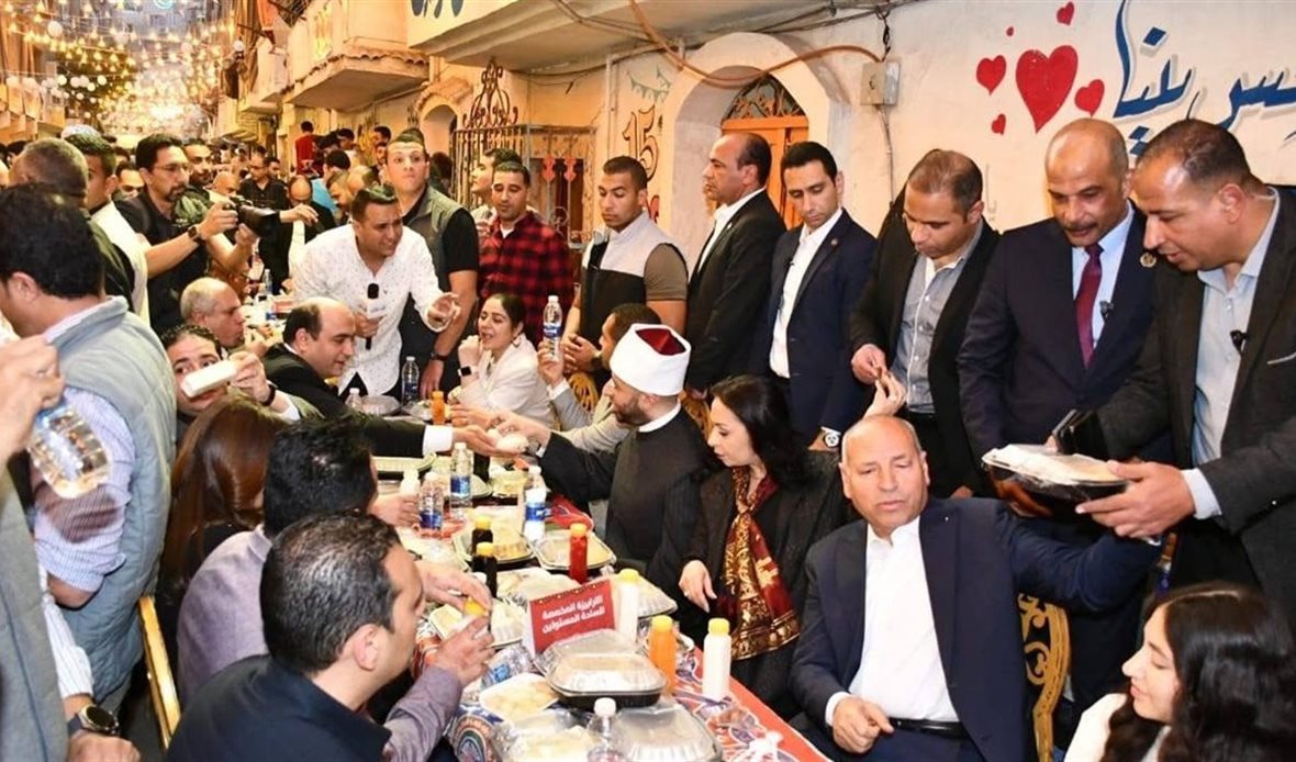 مائدة إفطار المطرية