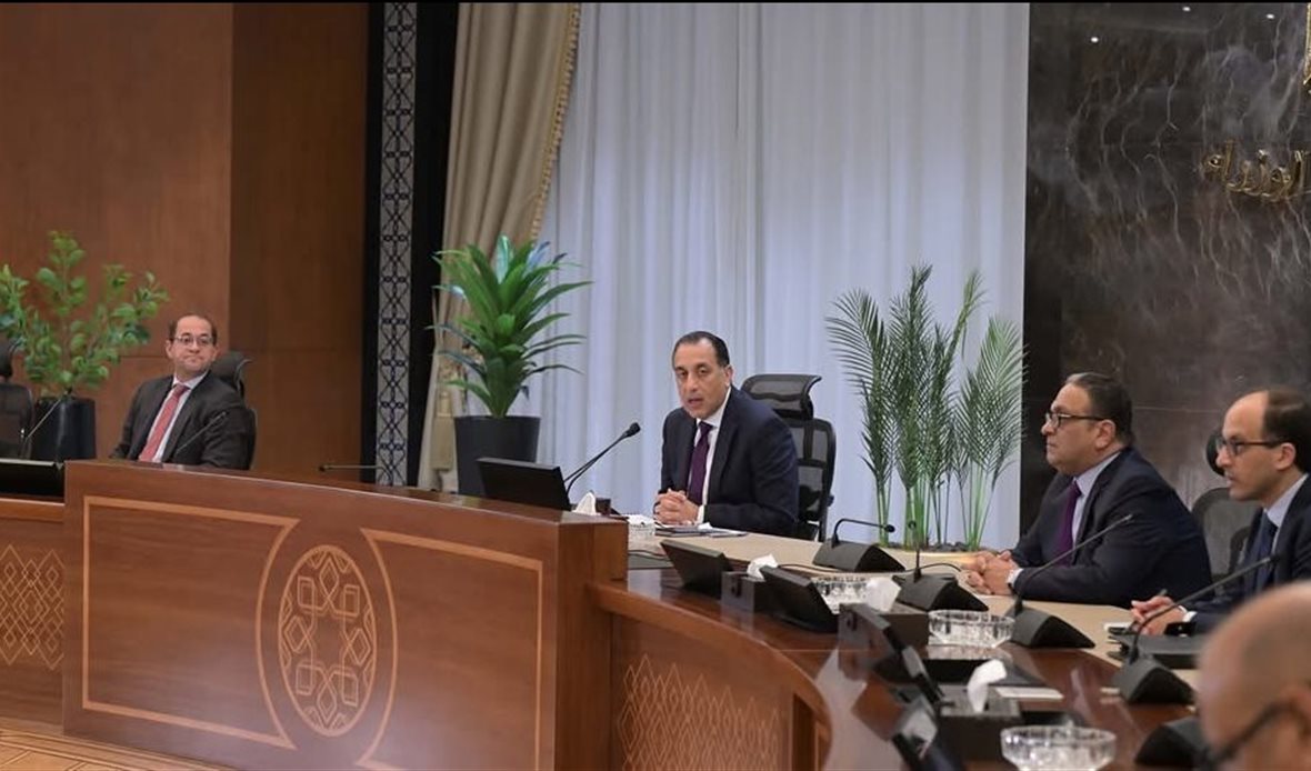 رئيس الوزراء يكشف