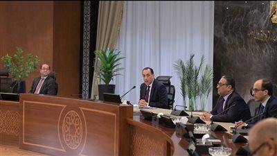 رئيس الوزراء يكشف حقيقة بيع بنك القاهرة ويعلن تشكيل مجموعة عمل متخصصة لتطوير الإعلام والدراما المصرية