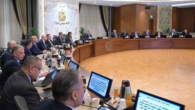 رئيس الوزراء يوجه بتكثيف الاستعدادات لإجازة عيد الفطر وتفعيل غرف الأزمات والطوارئ على مدار الساعة لضمان تقديم الخدمات للمواطنين
