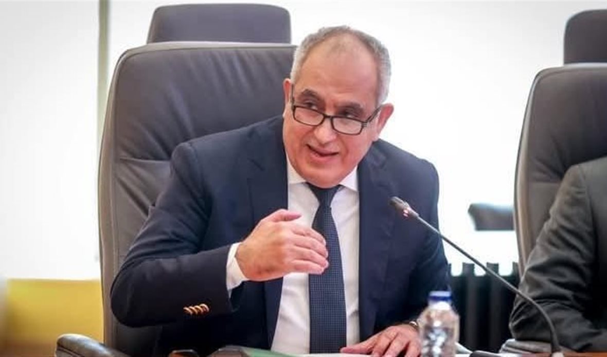 الدكتور أحمد مصطفى،