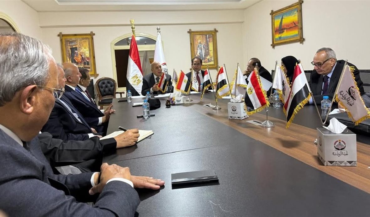 حزب الجبهة يناقش